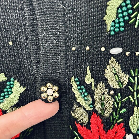 Womens Christmas Sweater S Embellished Poinsettia Beaded Embroidered Ugly Not - Picture 4 of 9
